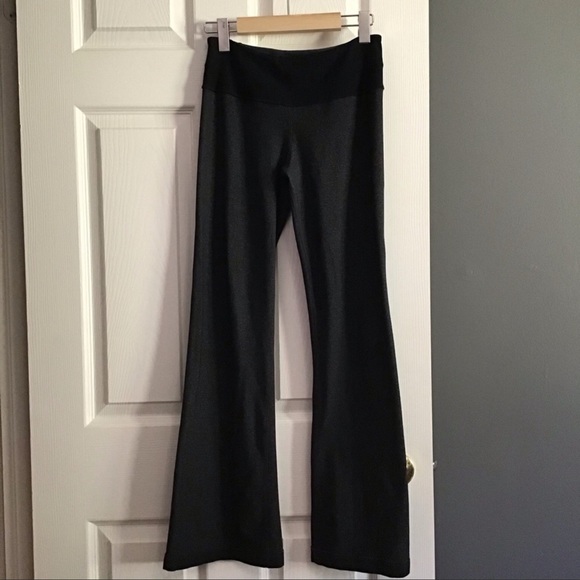 Lululemon reversible groove pant - dark grey - Picture 4 of 8